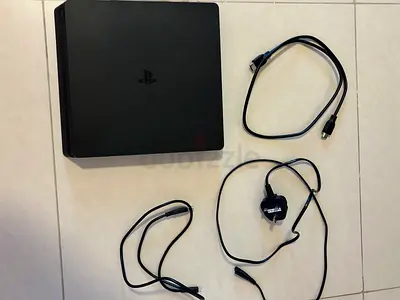 PS4 slim