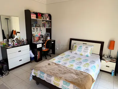 Single bed with headboard, bedside drawer, chest of drawers and study desk - Very good condition