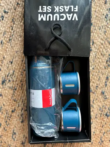 Vacuum Flask Set with Two Insulated Cups - New in Box
