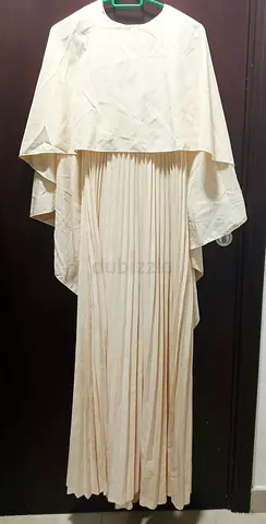 Light Beige Pleated Abaya with Cape Overlay - Good Condition