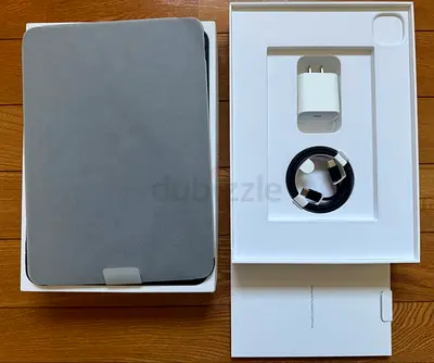 Apple iPad Pro M5 11 inch 256 Gb (used for 10 days) Full Apple warranty,Back Cover, Screen Protector