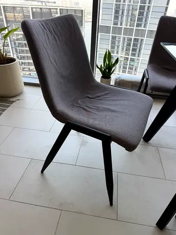 6 grey chairs HomeBox