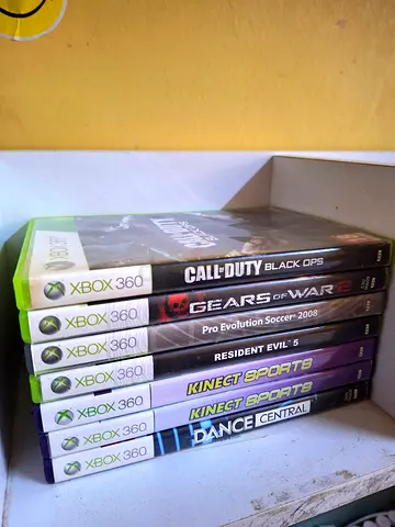 Xbox 360 Game Discs — Call of Duty, Gears of War, Resident Evil 5, Kinect Sports, Dance Central