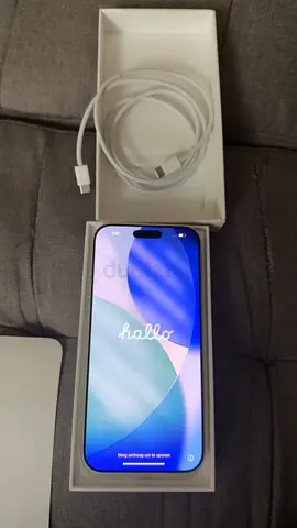 iPhone 17 pro max 256gb silver used like new for sale