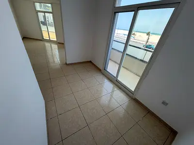 3 balconies with sea views, central air conditioning, 6 payment plans, large area, easy access to Sharjah and Dubai