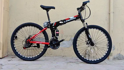 Brand new Mountain bicycle FREE DELIVERY size 26 adults, high quality strong bike adjustable seat.