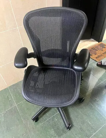 Selling herman miller Aeron chair.good condition only little use
