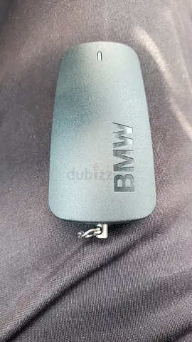 BMW 2025 735i Sim Reader