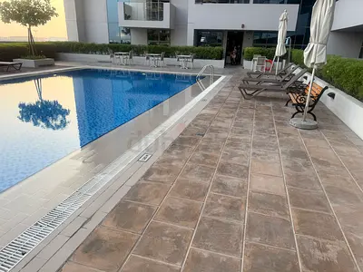 Aed 2500/- Monthly bed space for VIP Female / Male,  near life pharmacy metro station