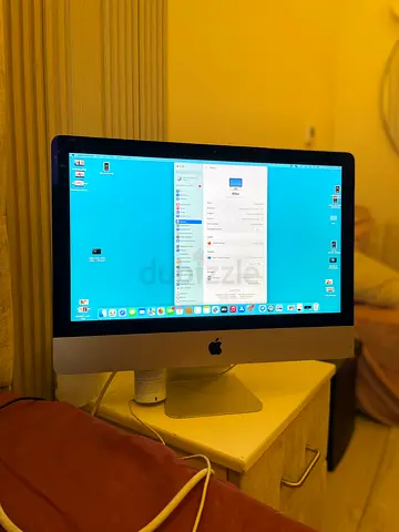 Apple iMac 21.5-inch All-in-One Desktop - Good Working Condition