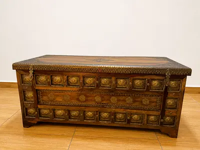 Marina Home Solid Wood Antique Storage Trunk