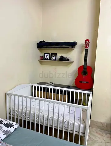 Ikea baby crib with matress