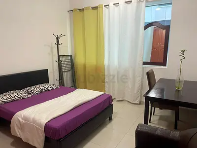 FULLY FURNISHED MASTER ROOM FOR WORKING BACHELORS, COUPLES 1800aed