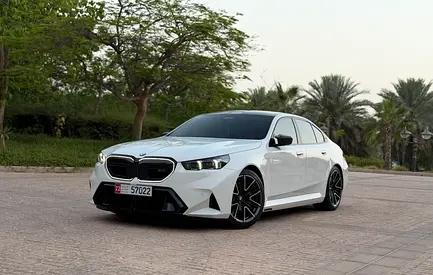 BMW M5 2025, BMW Service and Warranty Jan-2030