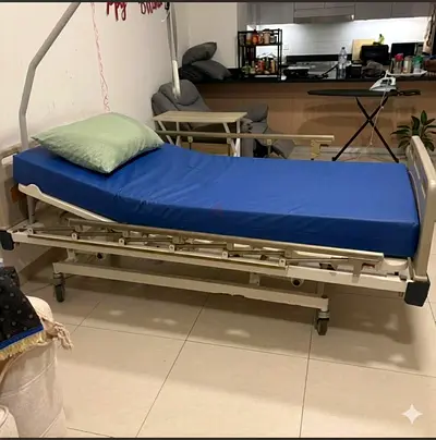 Home Used Adjustable Hospital Bed with Mattress and Side Rails