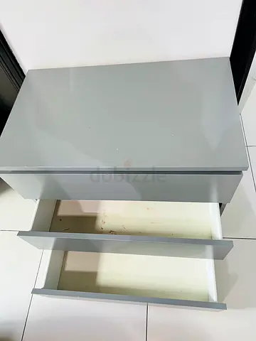 First come first serve - White 3-Drawer Dresser / Chest (Minimal Design)