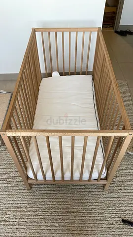 Baby crib