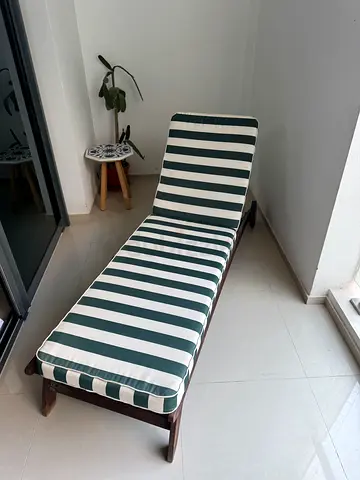 Sun-bed wooden