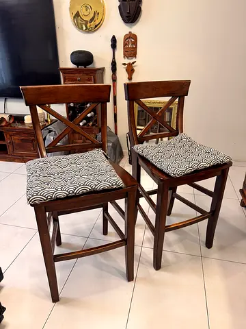 Solid wood bar stool/counter chair