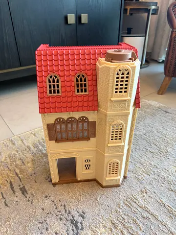 Doll House Castle