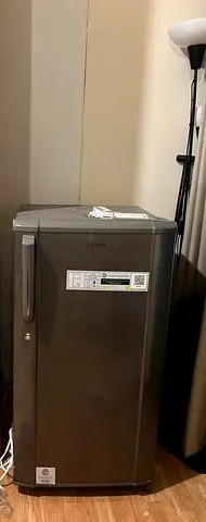 Single Door Mini Refrigerator