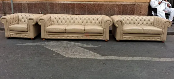 Beige Chesterfield 3-Piece Sofa Set — Good Condition