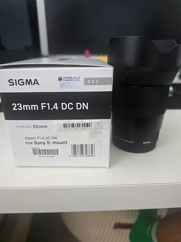 Sigma 23mm f1.4 prime lens and filters