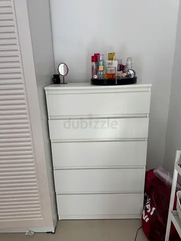 Chest of drawer - move out sale