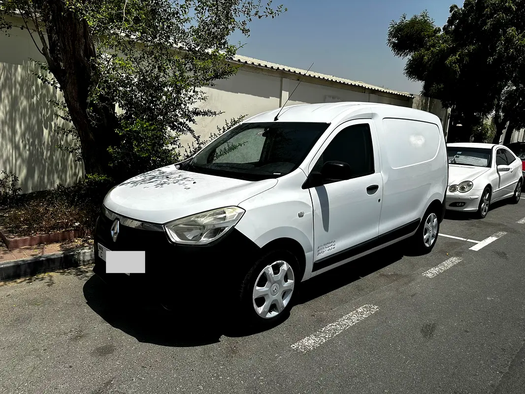 Renault Dokker 2016 — photo 1 of 9
