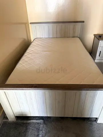 ابوظبي الخالديه