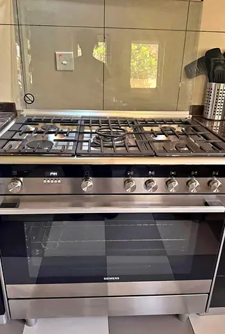 Siemens 90 cm Freestanding Combination Cooker, German Engineering, HQ738357M