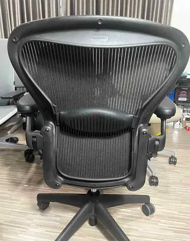 For selling Herman Miller Aeron chair.good condition only little use