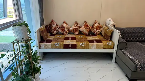 Single bed with mattress
