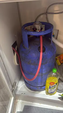 Used Blue LPG Gas Cylinder (Full/Check) + hose + pipe + burner also For Home Cooker