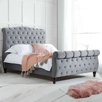 Premium Velvet Bed For Sale - Fully Customizable - King Size - UAE Sharjah Manufactured