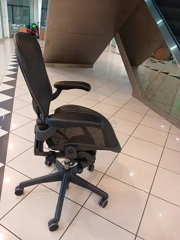 Selling Herman Miller Aeron Office Chair Type B And C Ultimate Comfort