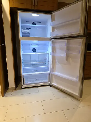 ثلاجة