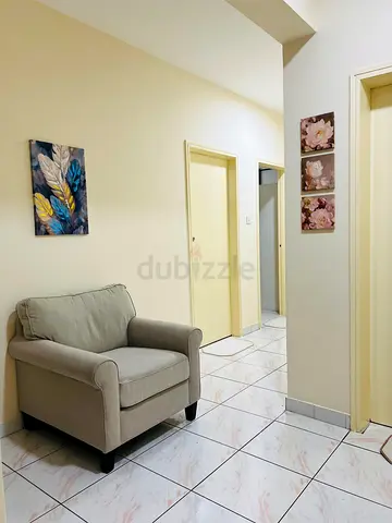 BACHELORS BED SPACE | 10 MINUTES WALK TO BURJUMAN AND ADCB METRO STATION | HAMDAN COLONY | AL KARAMA
