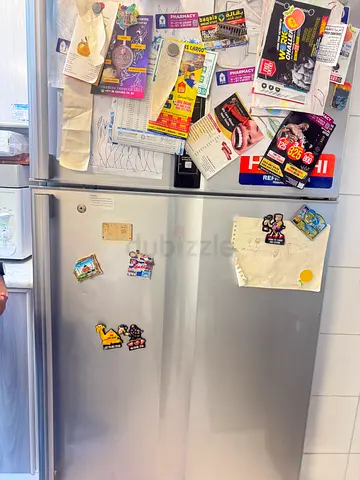 Refrigerator -freezer