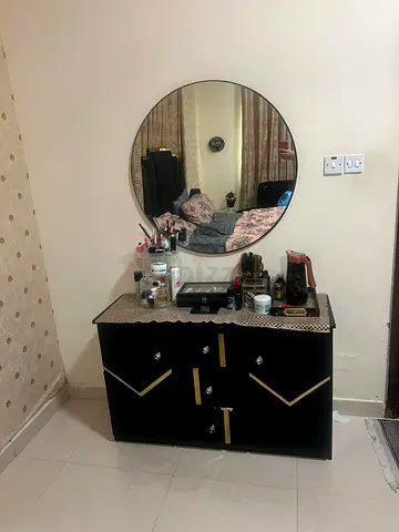 Dressing table for sale
