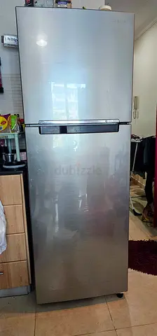 Samsung 384 Liters Top Mount Refrigerator with Twin Cooling