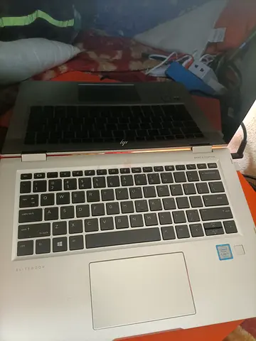 HP elite touch screen x360