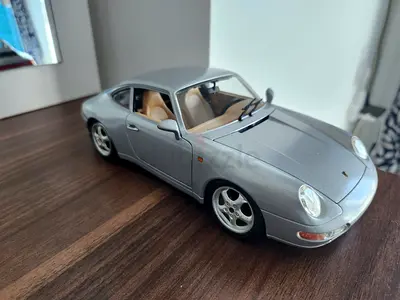 Porcshe careera 911 burago Italy