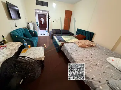 فرصة مميزة للسكن في الراشدية 3 استوديو مفروش بالكامل للإيجار الشهري بموقع حيوي بالقرب من جراند مول، مع سهولة الوصول إلى الأسواق والمطاعم ووسائل النقل.