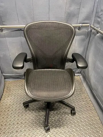 Herman Miller Size B Aeron Classic Office Chair fully loaded