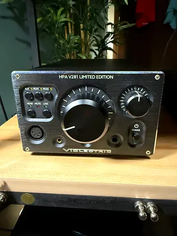 Violectric V281 LE Headphone Amplifier
