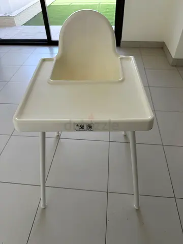 Simple white baby high chair - sturdy basic booster