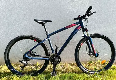 Rockrider ST520 mountain bike - size M