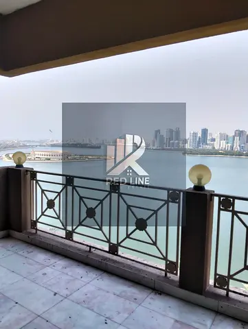 🏡 فرصة سكنية استثنائية في المجاز 3 – إطلالة بحرية مباشرة 🌊 إذا كنت تبحث عن المساحة، الفخامة، والموقع المميز، فهذه الشقة تمنحك تجربة سكن متكاملة بإطل