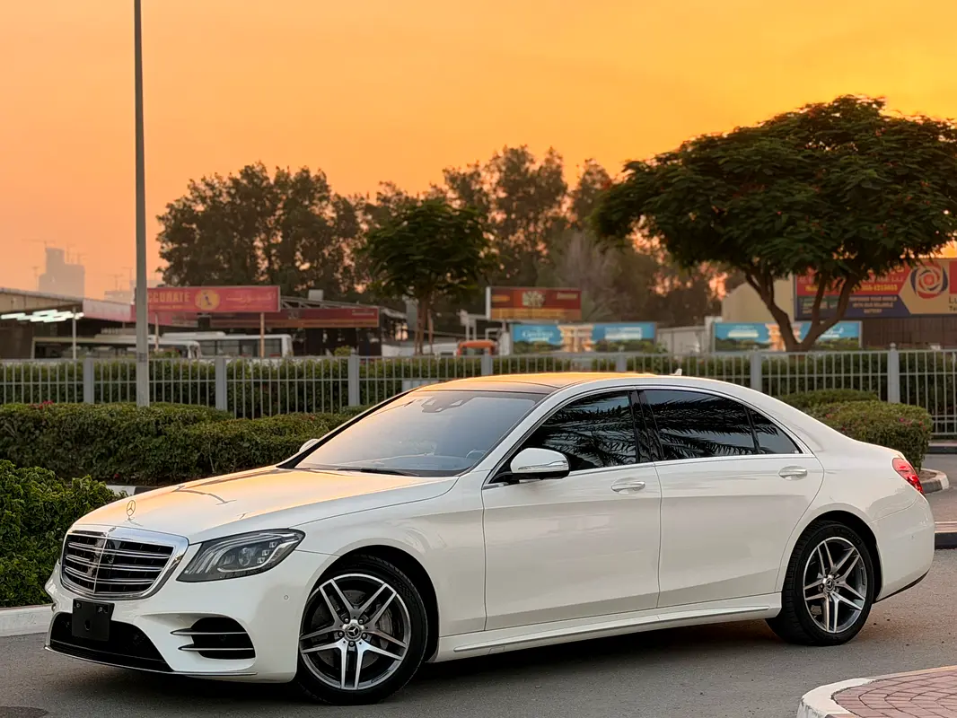 Mercedes-Benz S-Class 2018 — photo 1 of 20